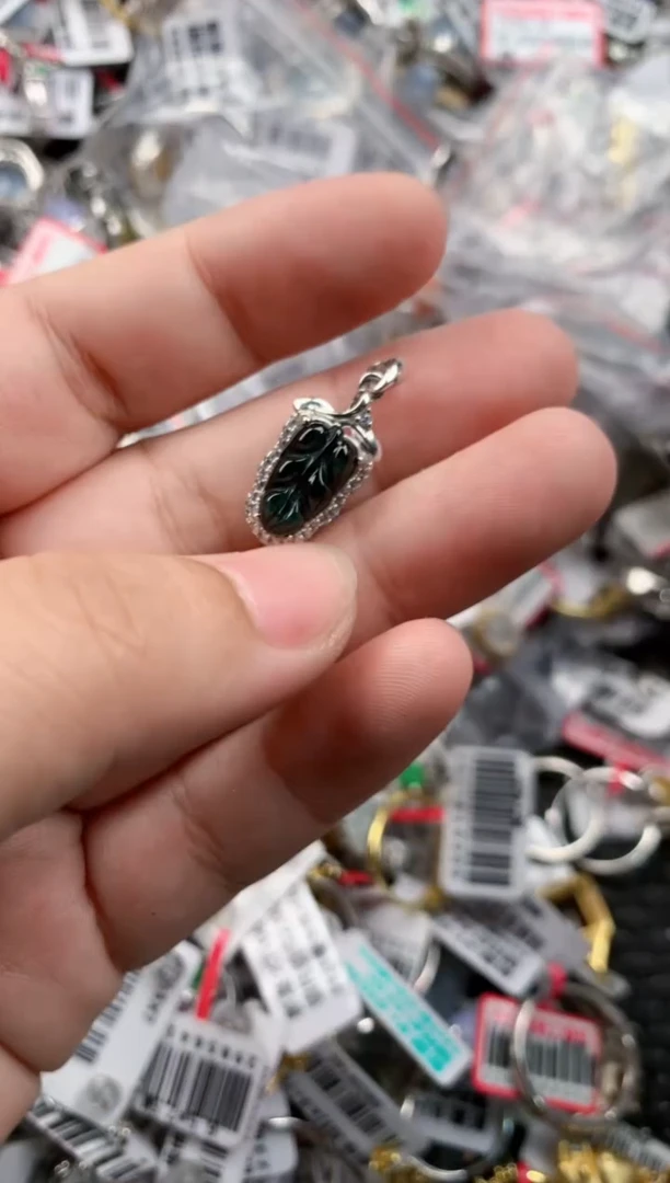 银S925镶嵌戒指翡翠888    7