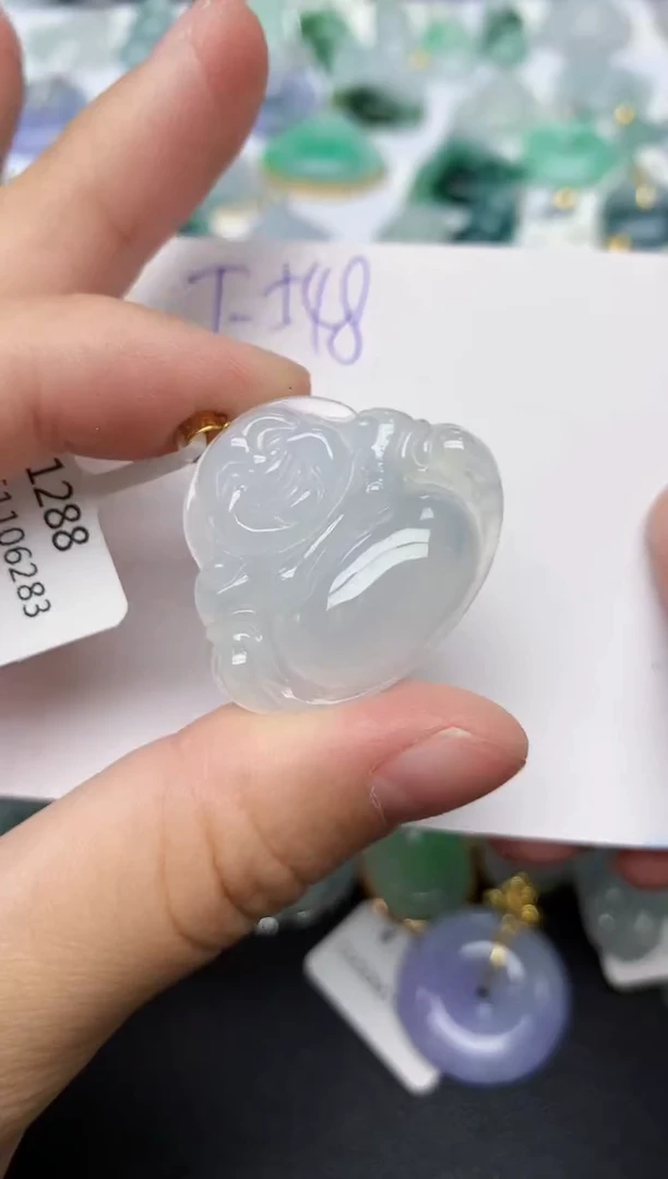 颈饰18K金镶嵌翡翠天然缅甸A货翡翠百元以上9元证书费自理