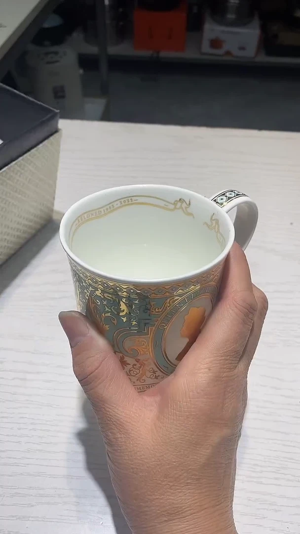 瓷片生活的本意就是开心@@1