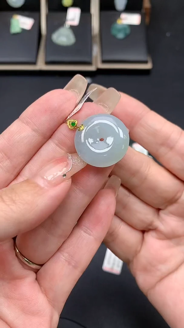 【闪购商品】翡翠吊坠(不含链)18K金镶嵌MS151359