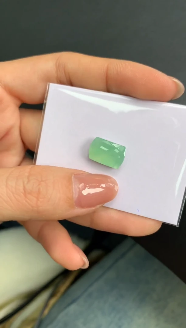 【闪购商品】定制翡翠未镶嵌模式推广期24小时鉴赏期