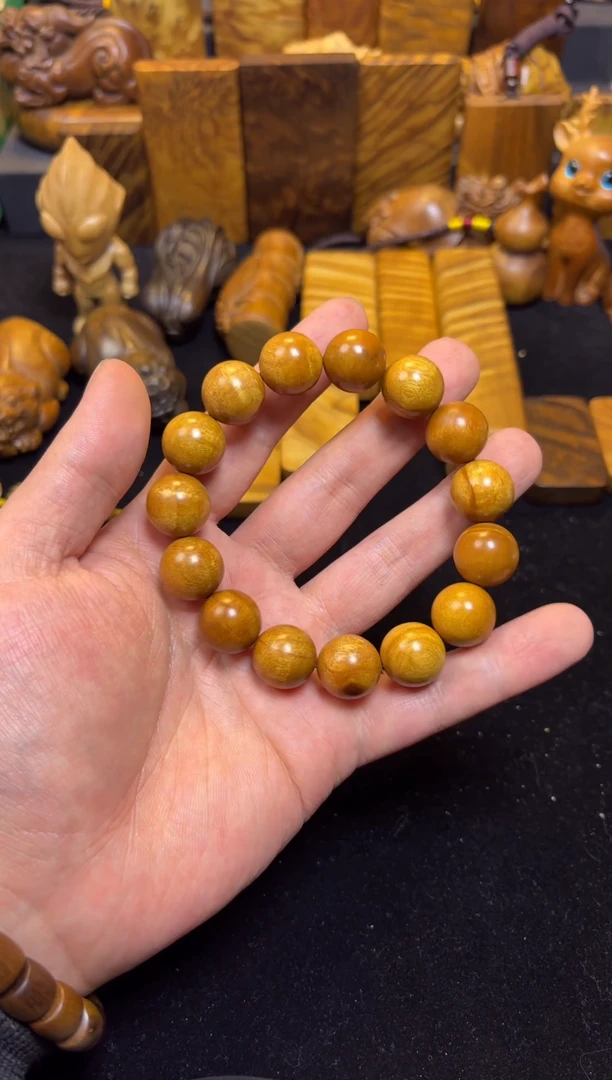 【闪购商品】楠木（金丝楠）其他1.5帝王黄手串13
