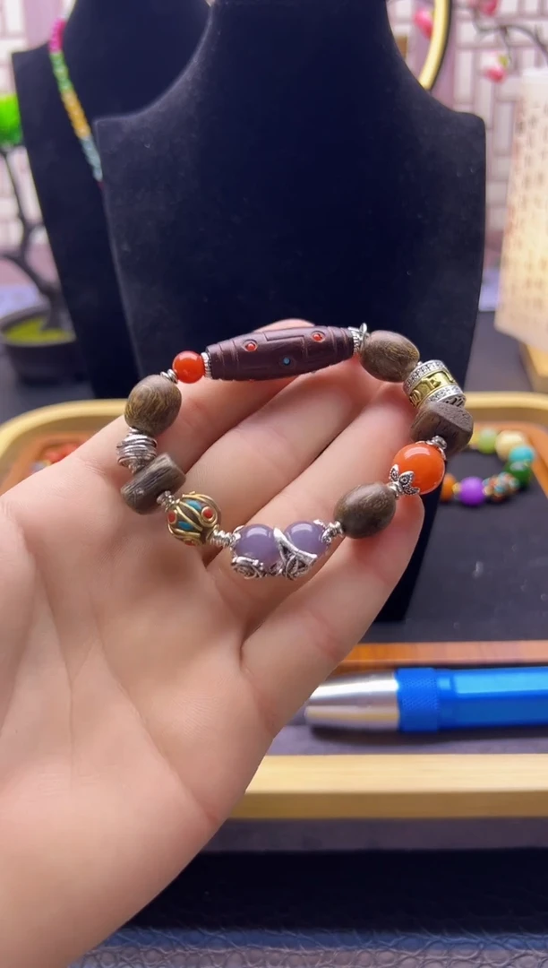 【闪购商品】和田玉手链银S925镶嵌S245