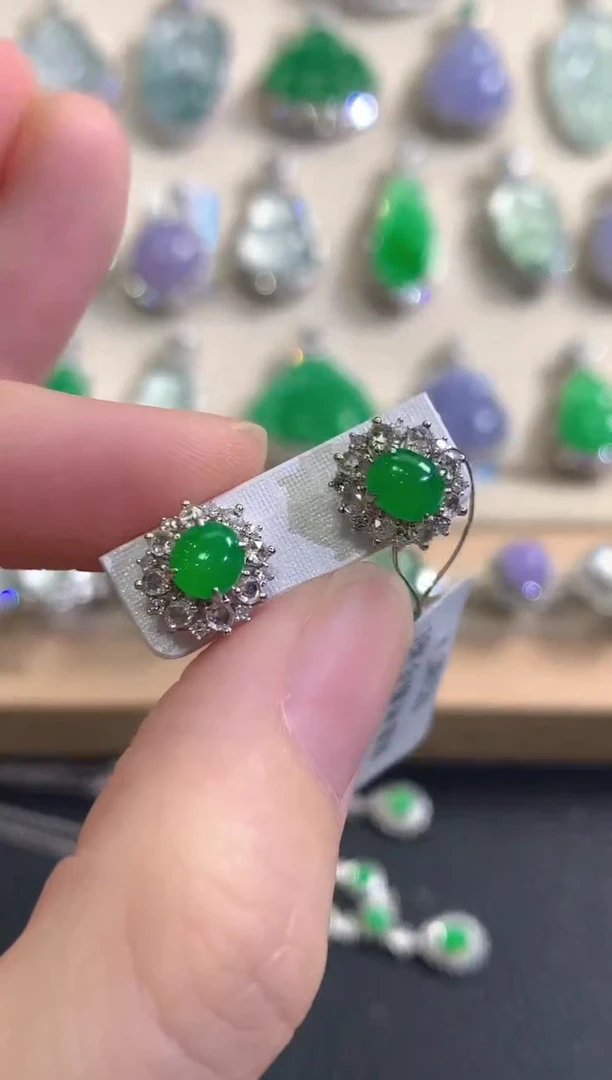 18K金镶嵌翡翠耳饰秋日珠宝Q116