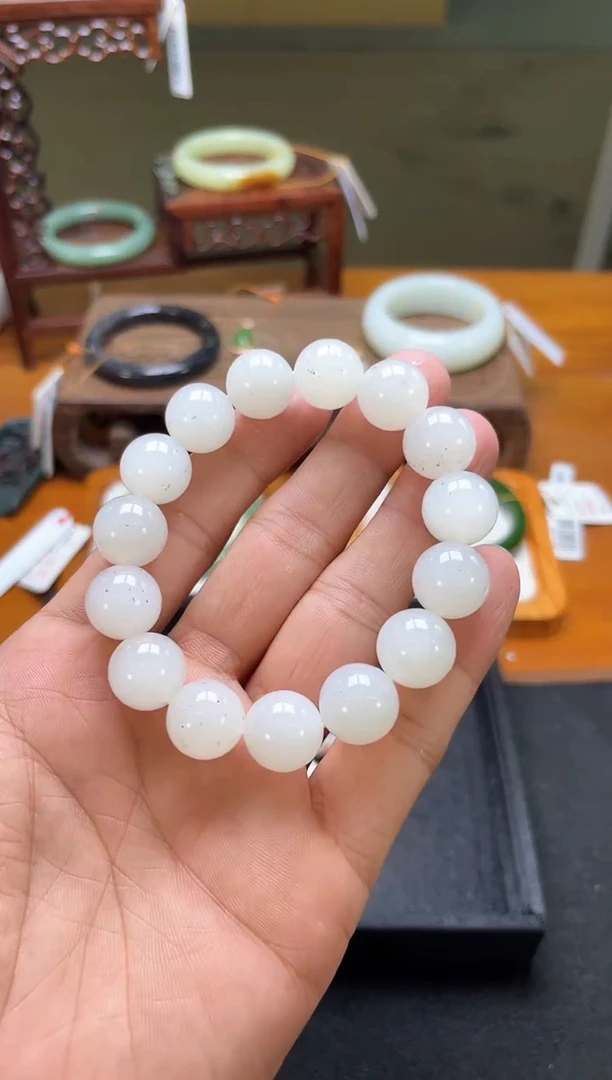 未镶嵌手串和田玉卡14新疆黑山 圆珠