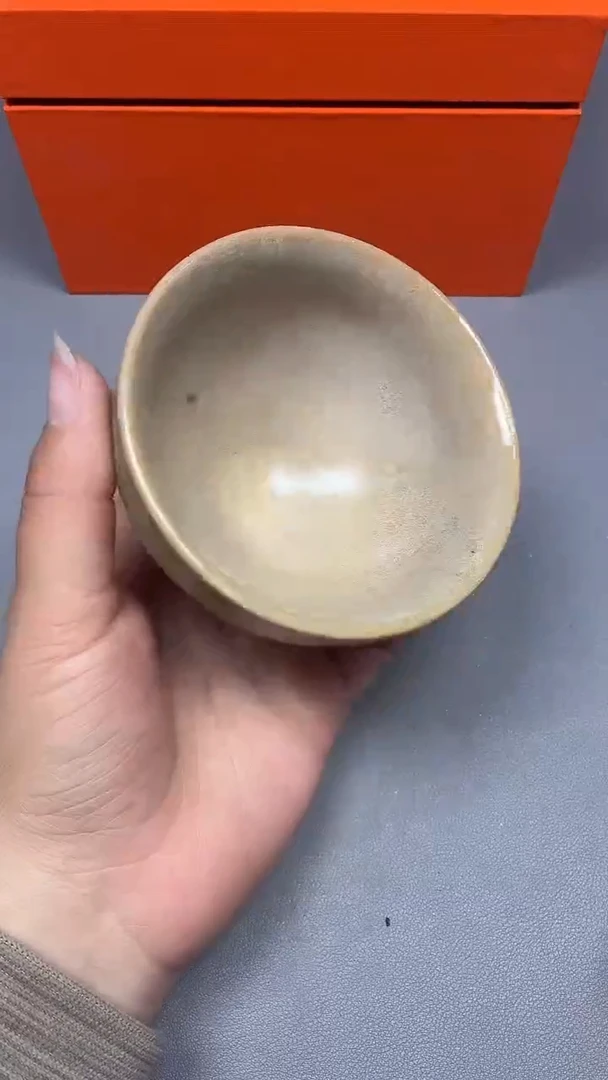 茶盏19默认微瑕