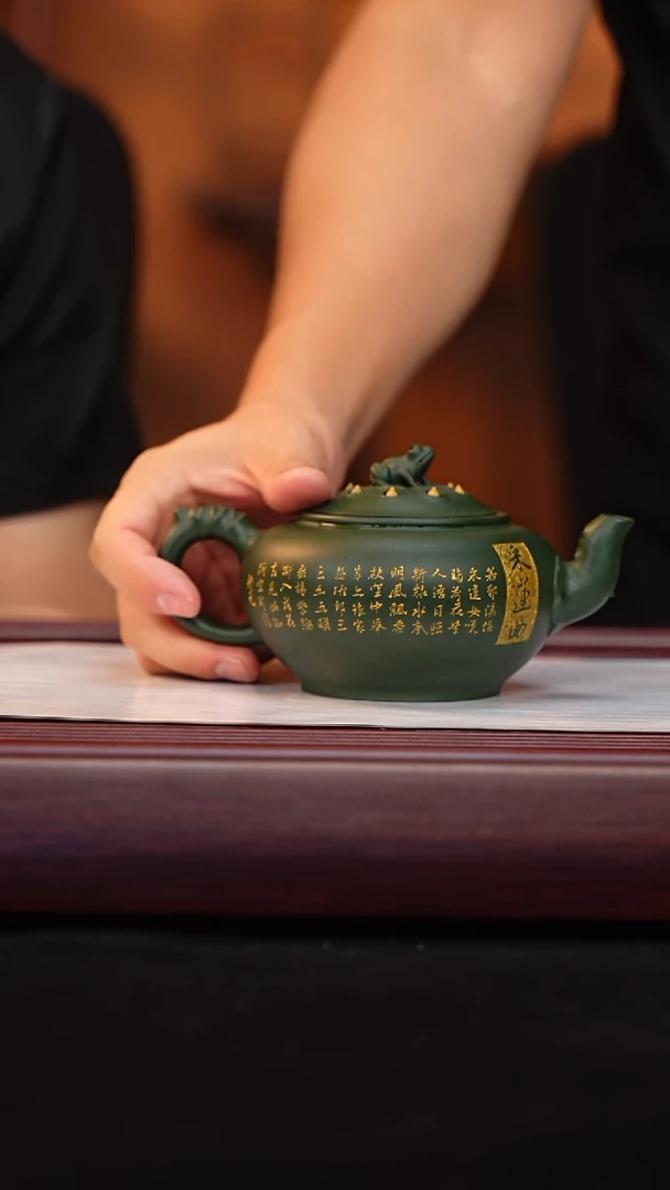 茶壶紫砂矮****爸宜兴紫砂 正高工周新元老师 手工作品 cc