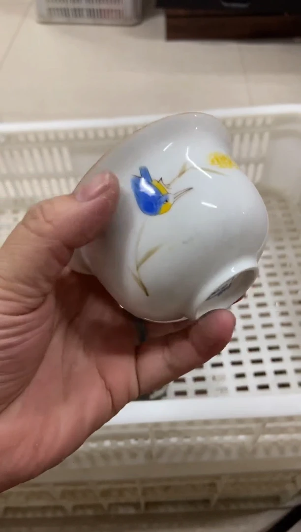 无运费险有瑕疵的摄影的产品有使用过的痕迹有点脏介意勿拍