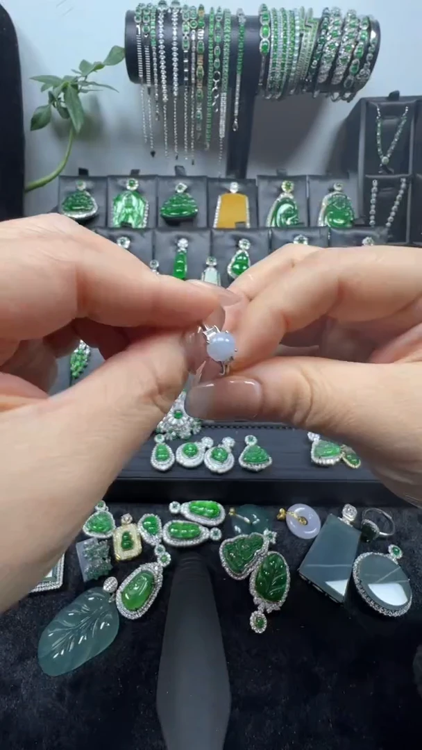 未镶嵌戒指翡翠5