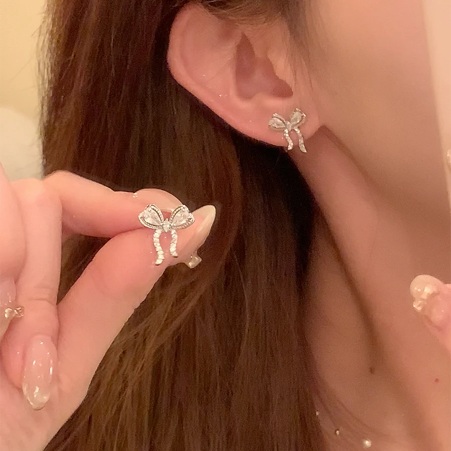 芒果饰品 铜合金锆石耳饰 夏日韩系闪锆蝴蝶结耳环女气质耳针耳饰