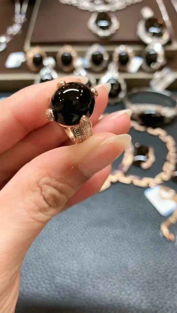 【闪购商品】翡翠戒指18K金镶嵌b148不退换