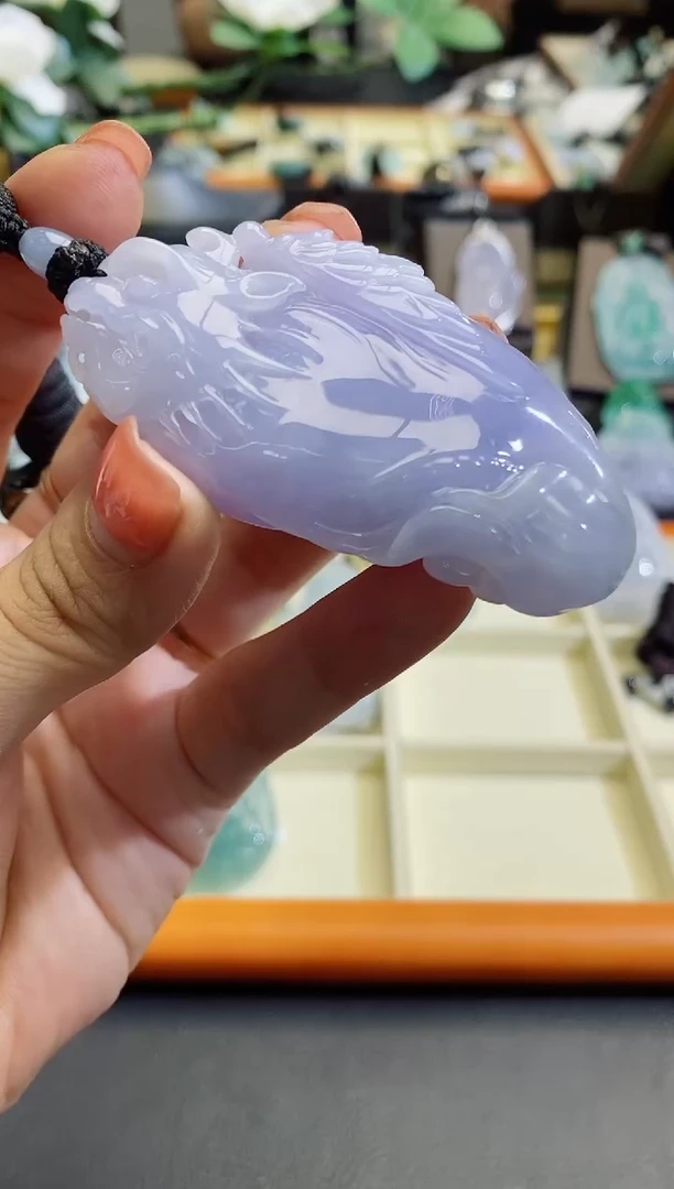翡翠未镶嵌颈饰缅甸天然翡翠
