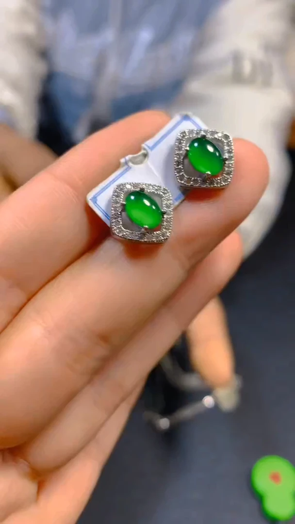 【闪购商品】翡翠耳饰未镶嵌0212977883多样性发一