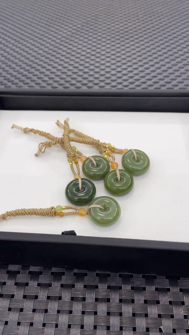 颈饰未镶嵌和田玉平安扣（多样性发一件）PP120