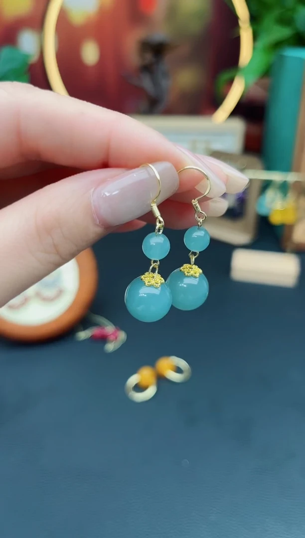 石英质玉（天山翠）银S925镶嵌耳饰411000