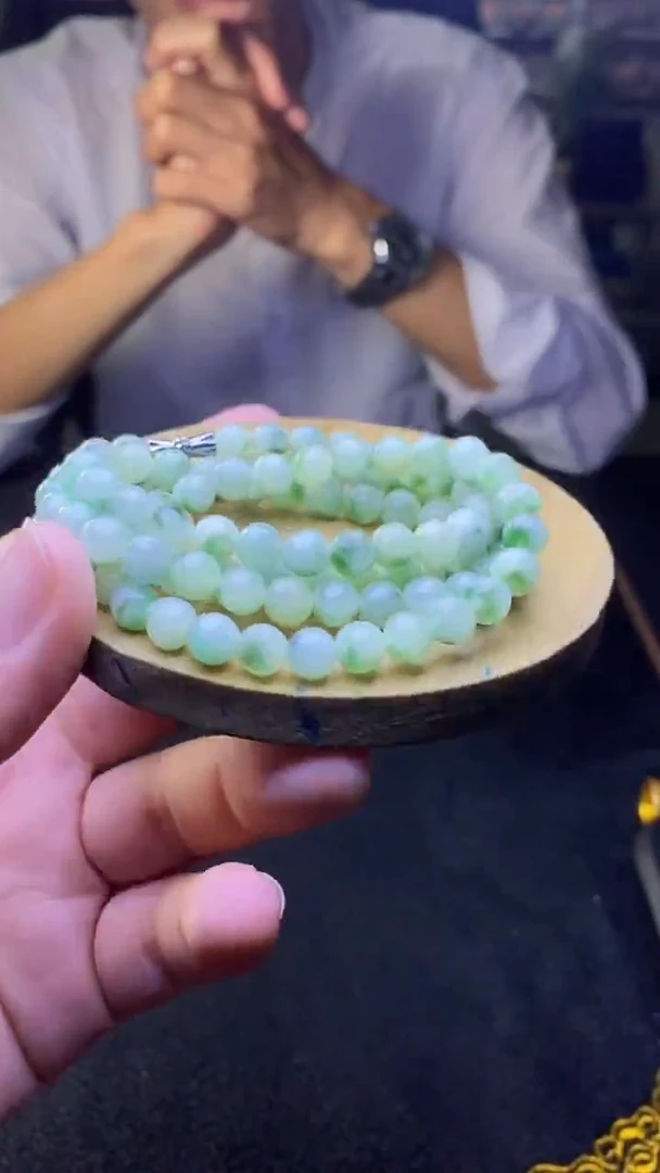 定制翡翠未镶嵌天然缅甸A货翡翠，多样性发货，拍一发一
