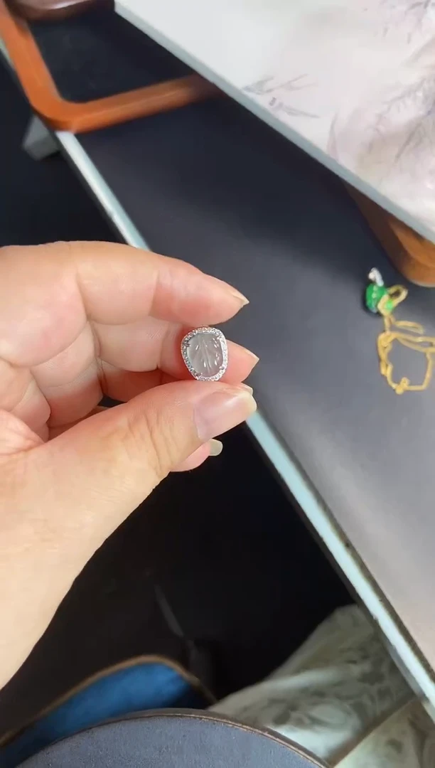 吊坠(不含链)银S925镶嵌翡翠1