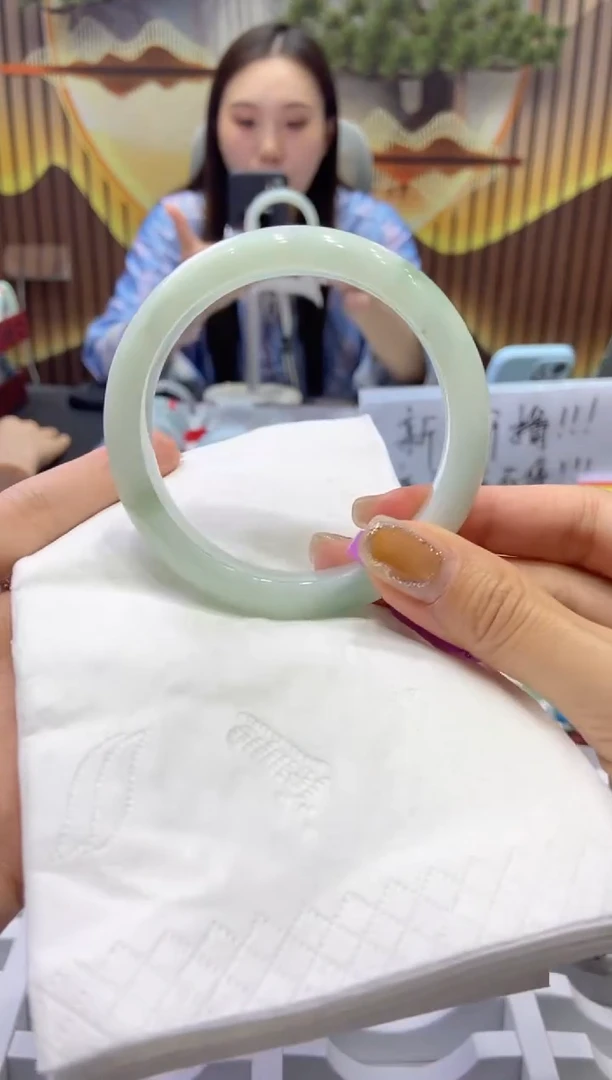 未镶嵌手镯翡翠0008414