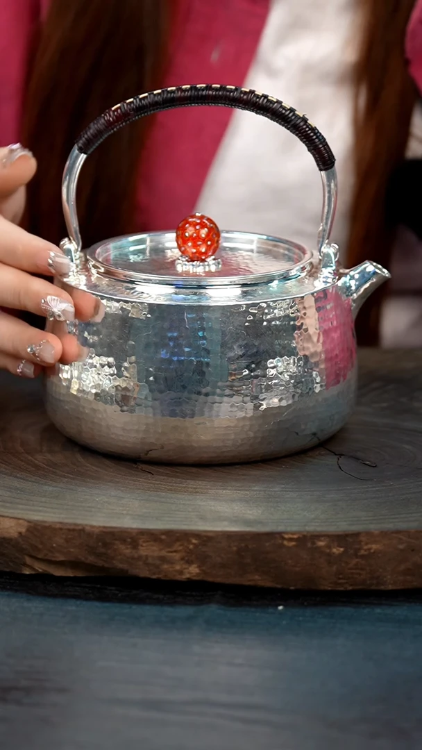 【闪购商品】手工锤纹银北村烧水壶