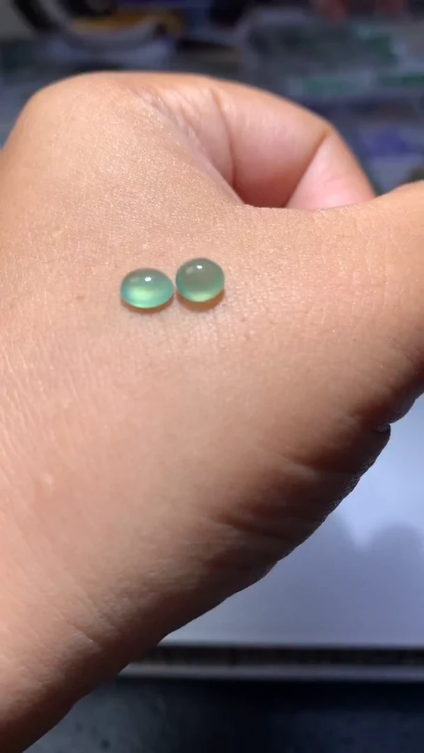 未镶嵌定制翡翠毛货