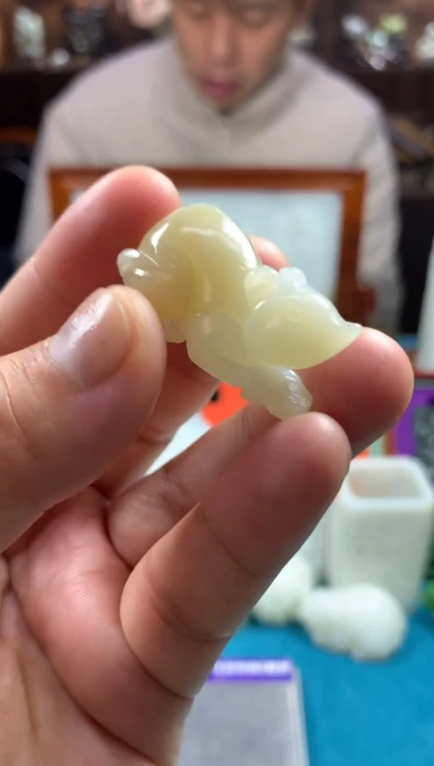 颈饰未镶嵌和田玉拍一发一