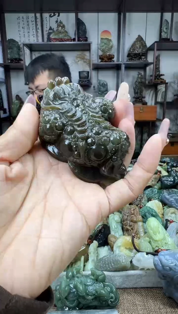 未镶嵌和田玉把件1