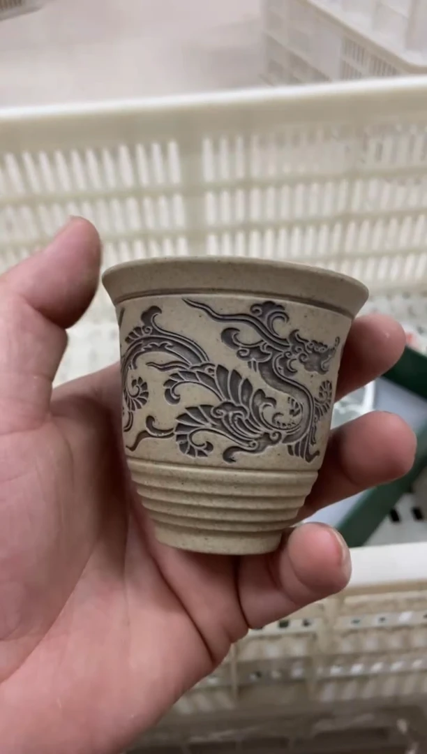 杯无运费险有瑕疵的摄影的产品有使用过的痕迹有点脏介意勿拍