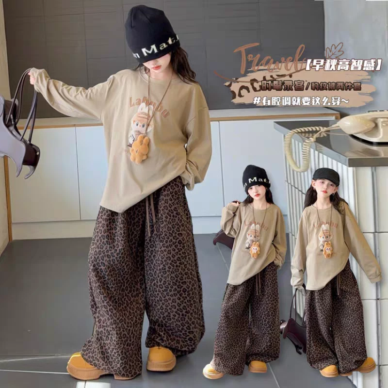 女童时尚豹纹套装2025新款儿童春秋长袖t恤休闲裤两件套洋气时髦