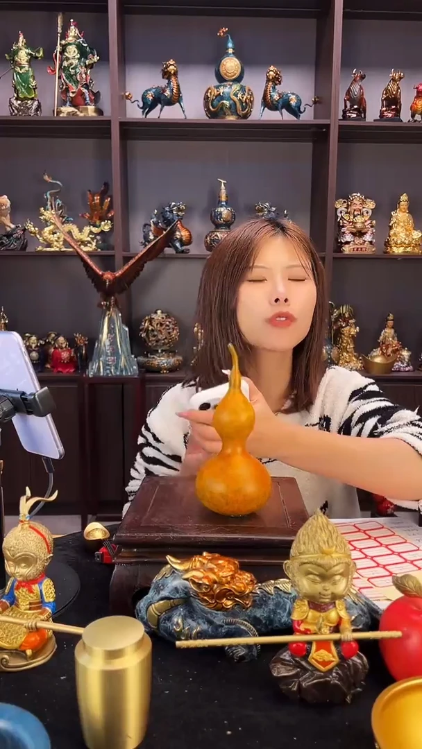 黄铜微瑕小号葫芦一个----5号