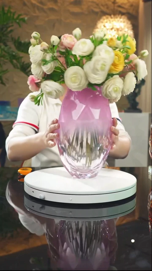 【闪购商品】瓷片粉瓷渐变切面花瓶