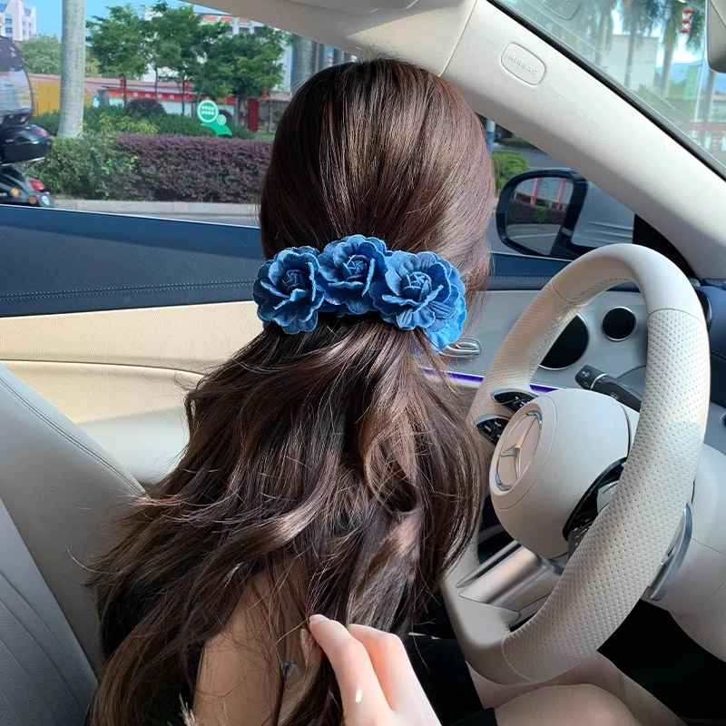 牛仔蓝色香蕉夹~高级感度假拍照花朵抓夹竖夹盘发鲨鱼夹头饰发饰