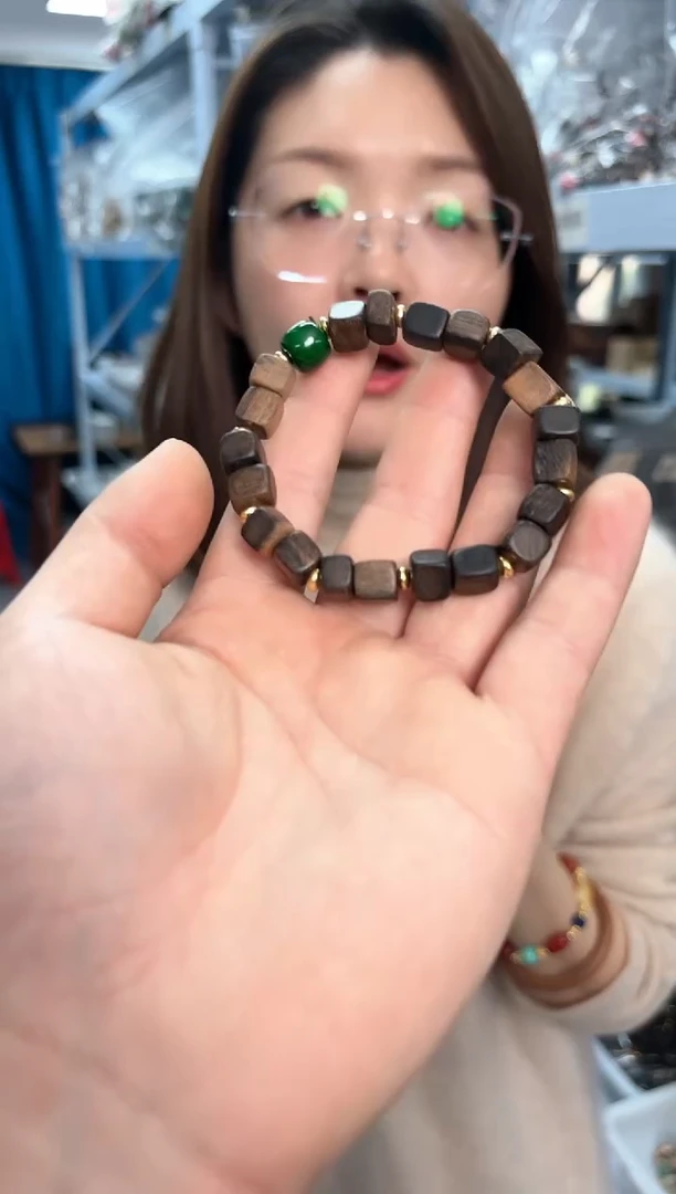 【闪购商品】檀香木香香木颗颗方珠单圈