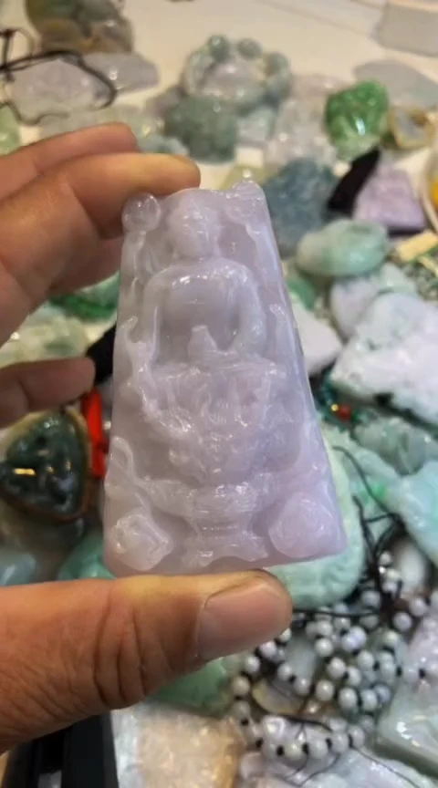 【闪购商品】翡翠吊坠(不含链)未镶嵌精雕紫罗兰