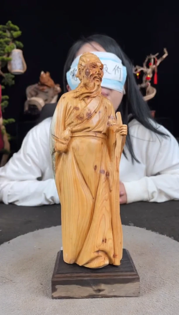 【闪购商品】柏木（崖柏）其他手工摆件,先抢先得!