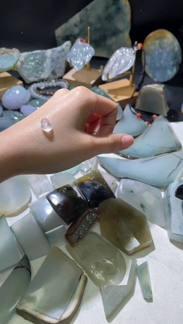 未镶嵌定制翡翠葫芦