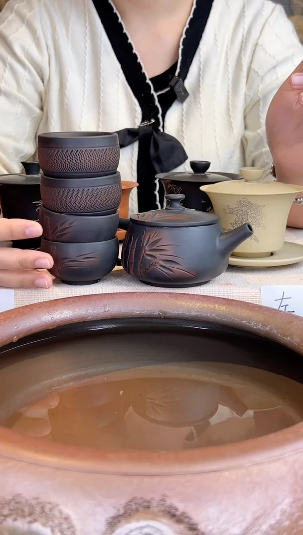 【闪购商品】云南建水紫陶-半雕竹子+4客杯