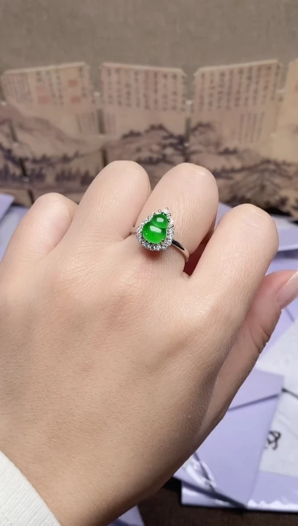 未镶嵌翡翠耳饰天然翡翠