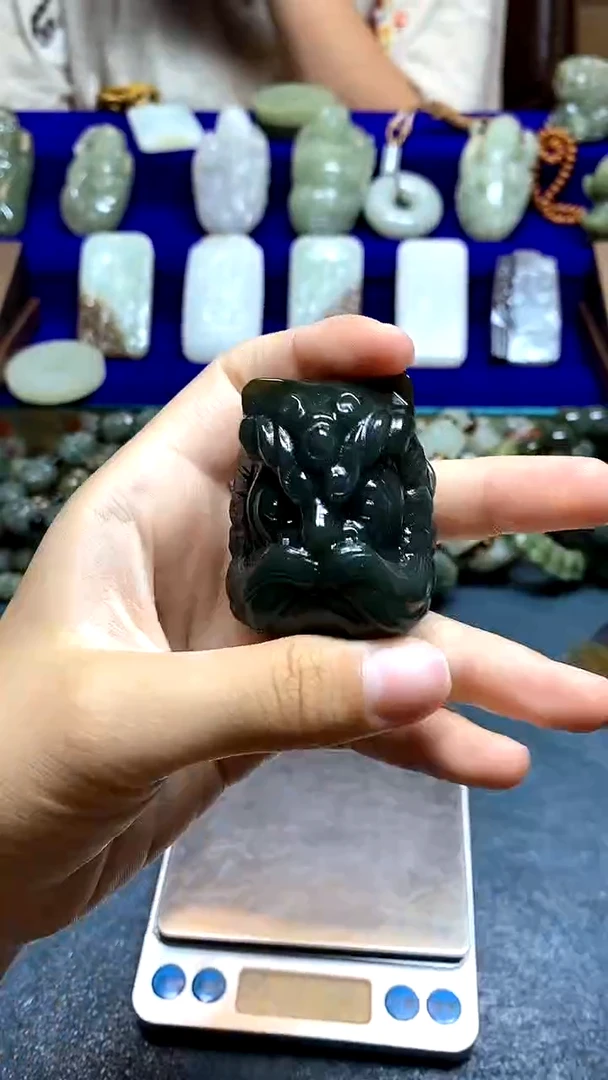 未镶嵌和田玉挂件拍一发一