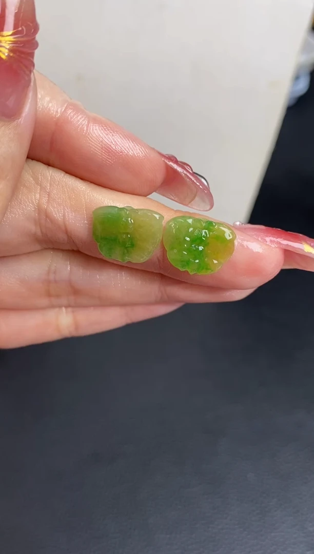 未镶嵌定制翡翠翡翠毛货~