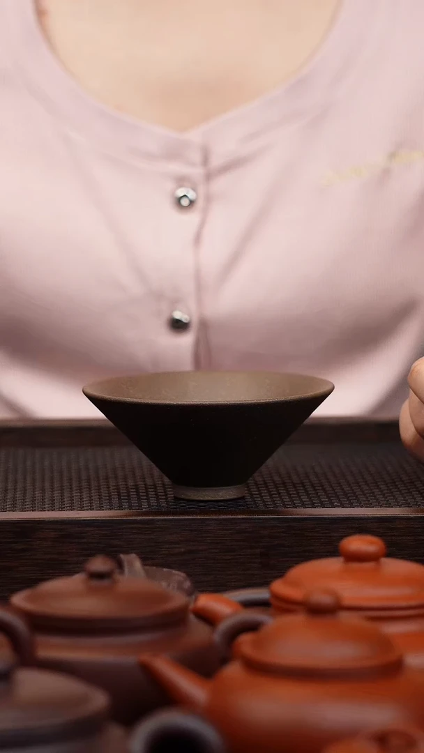 茶壶紫砂清灰段 60cc 斗笠杯