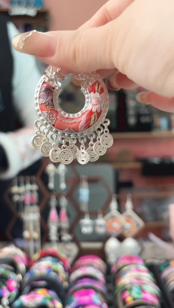 艺枝独绣手工饰品24