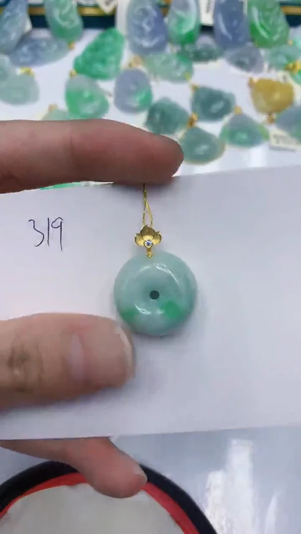 颈饰未镶嵌翡翠1111111