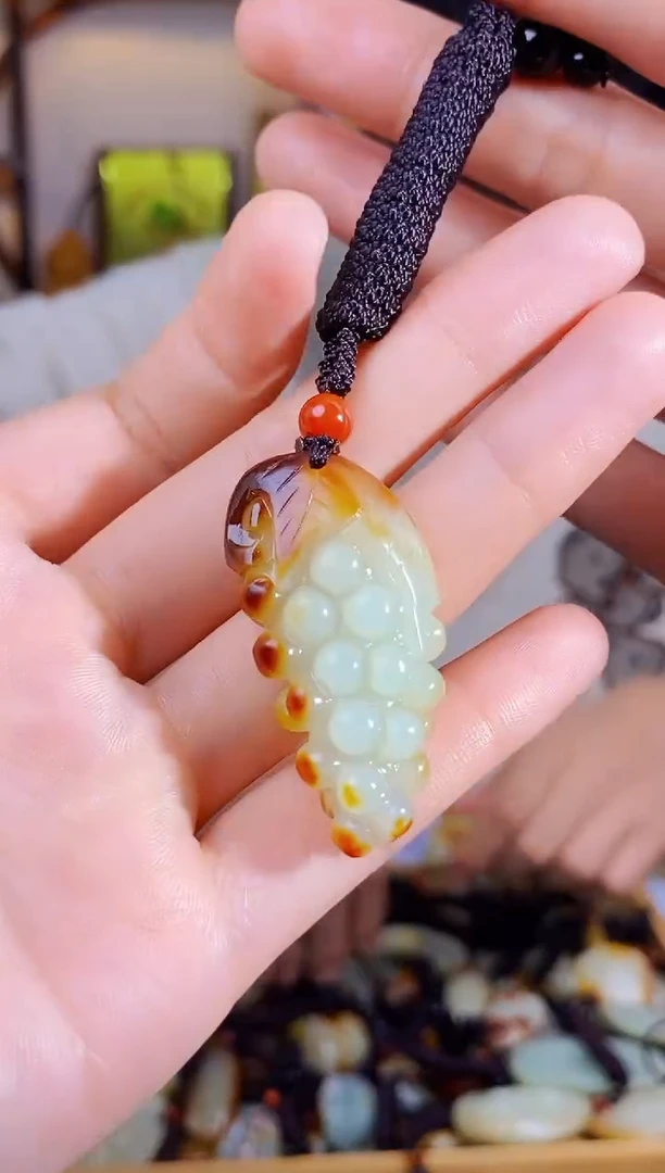 【闪购商品】和田玉颈饰未镶嵌1