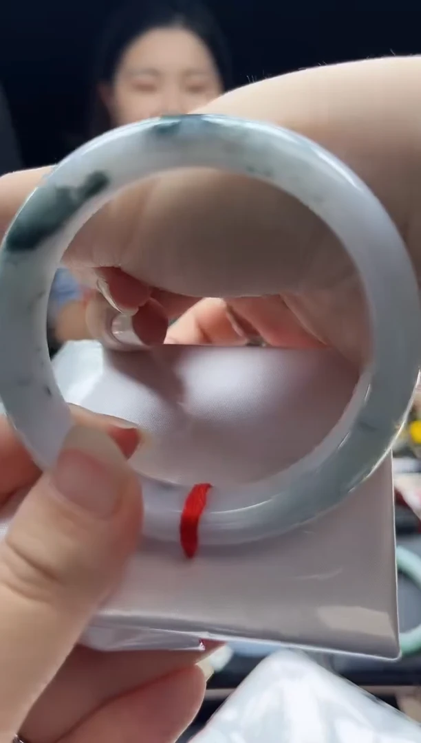 未镶嵌手镯翡翠0584431752有纹裂瑕疵已告知