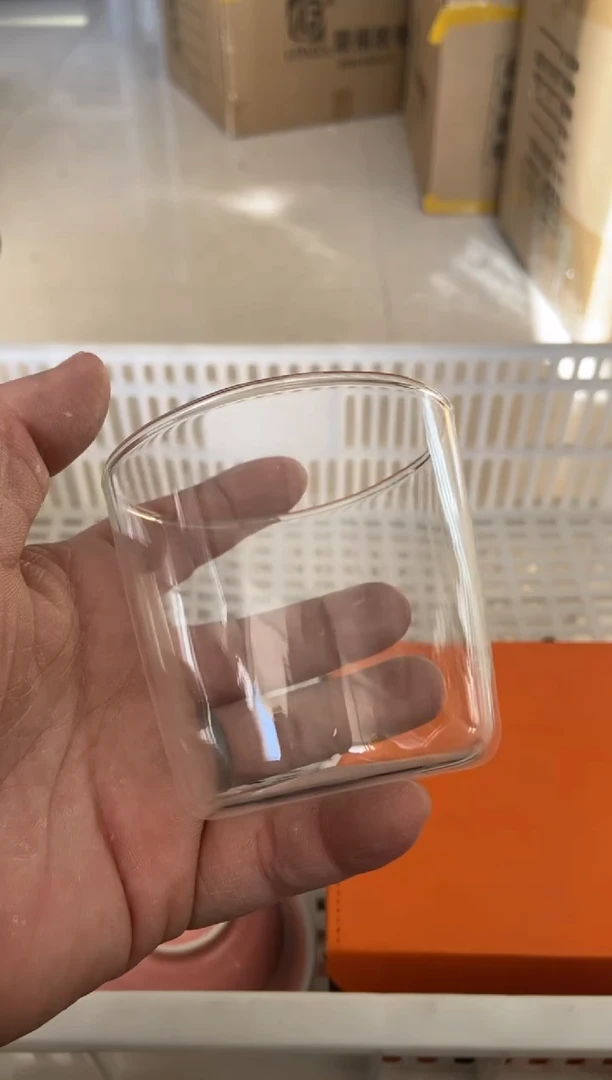 杯无运费险有瑕疵的摄影的产品有使用过的痕迹有点脏介意勿拍