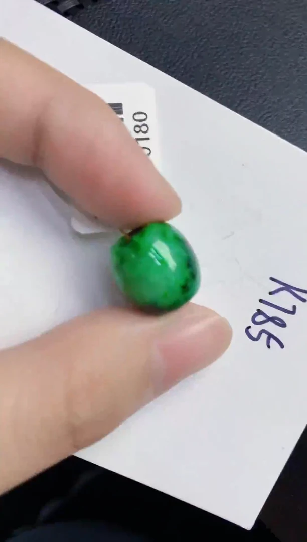 颈饰未镶嵌翡翠天然翡翠缅甸A货