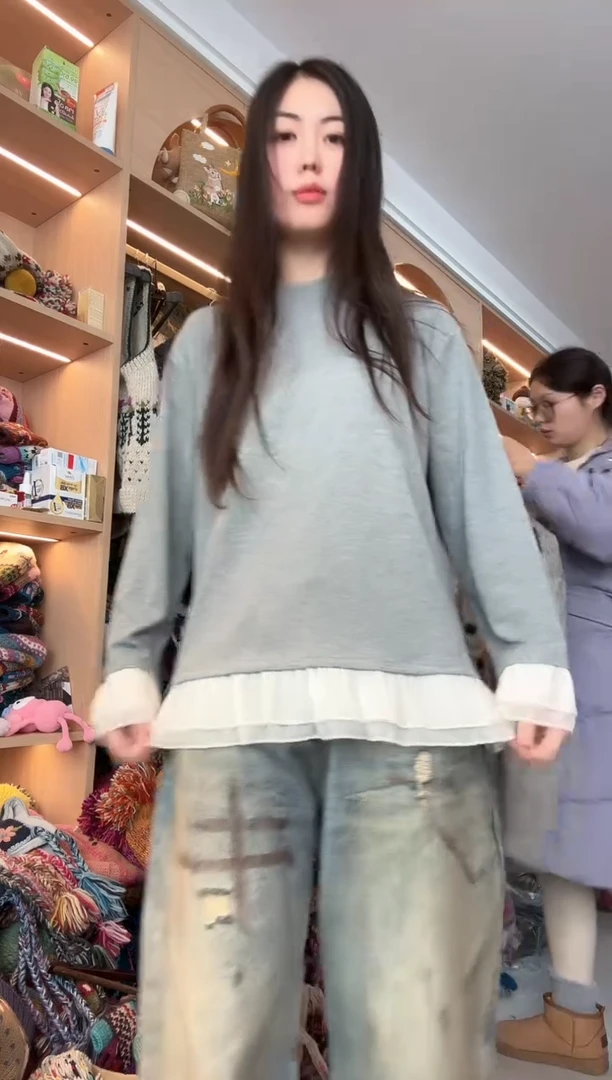 羊毛    灰色打底
