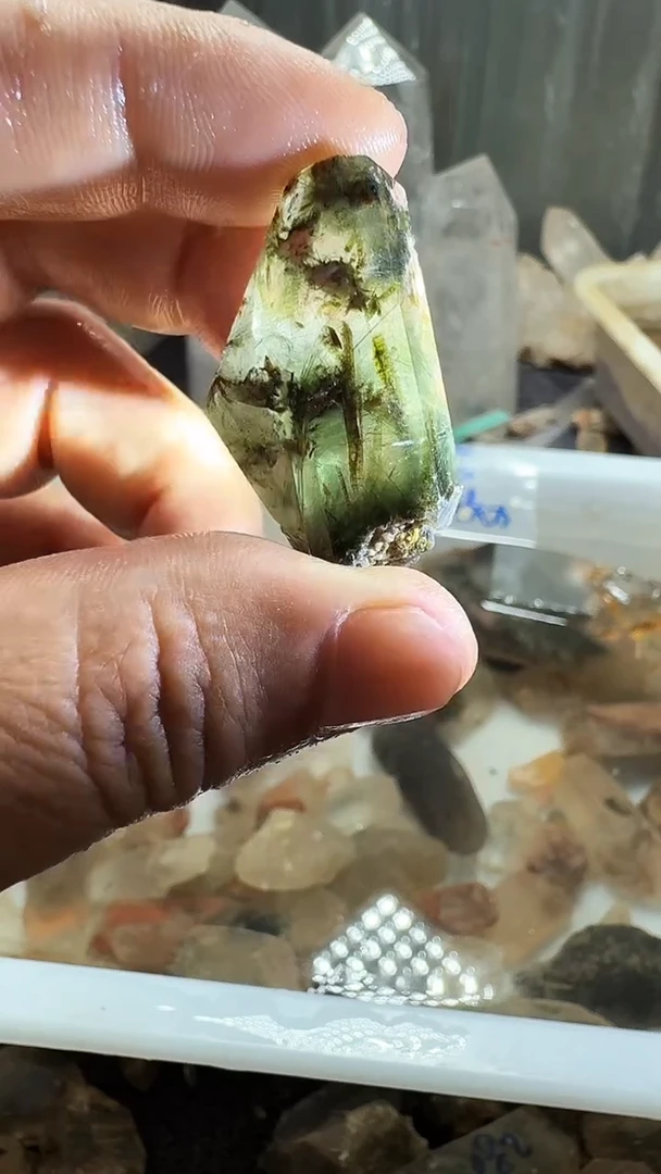 水晶珠宝半成品未镶嵌毛*毛毛，水晶