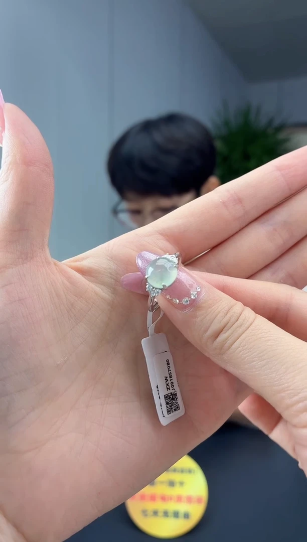 银S925镶嵌戒指翡翠111111111111