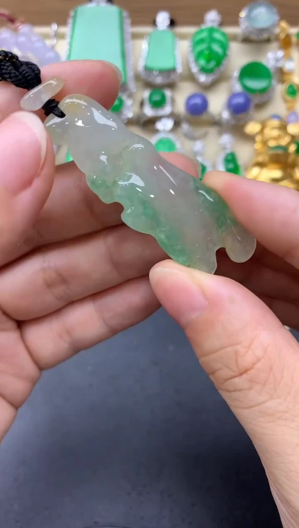 翡翠未镶嵌颈饰188-中国好珍宝